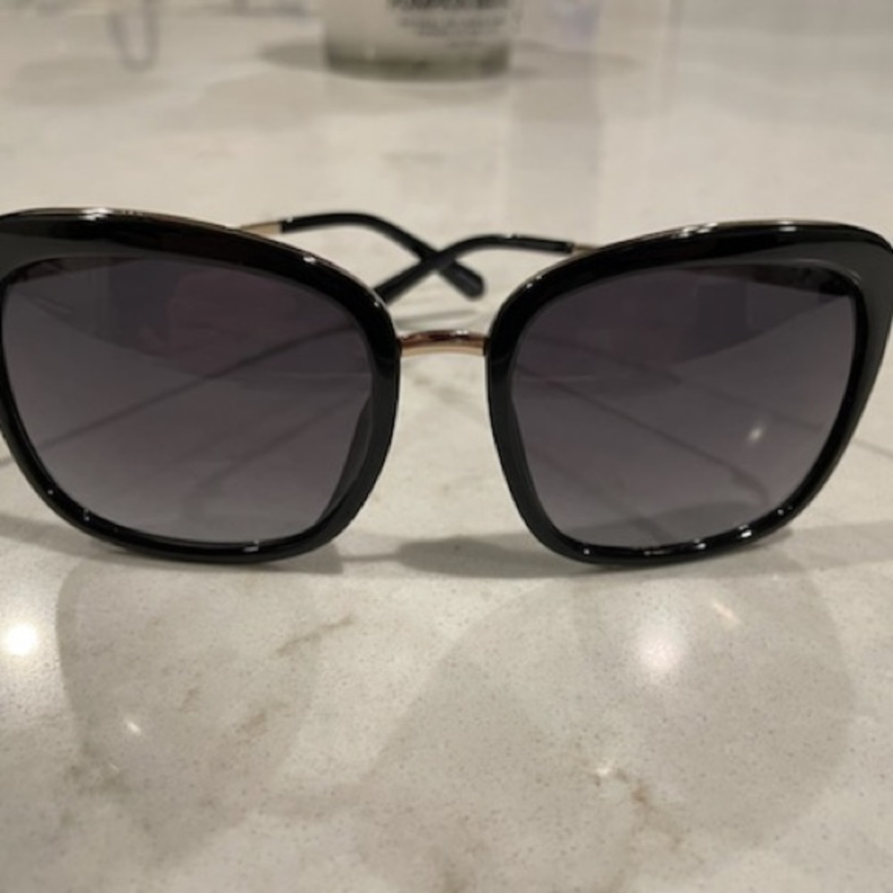 Black Kate Spade Sunglasses